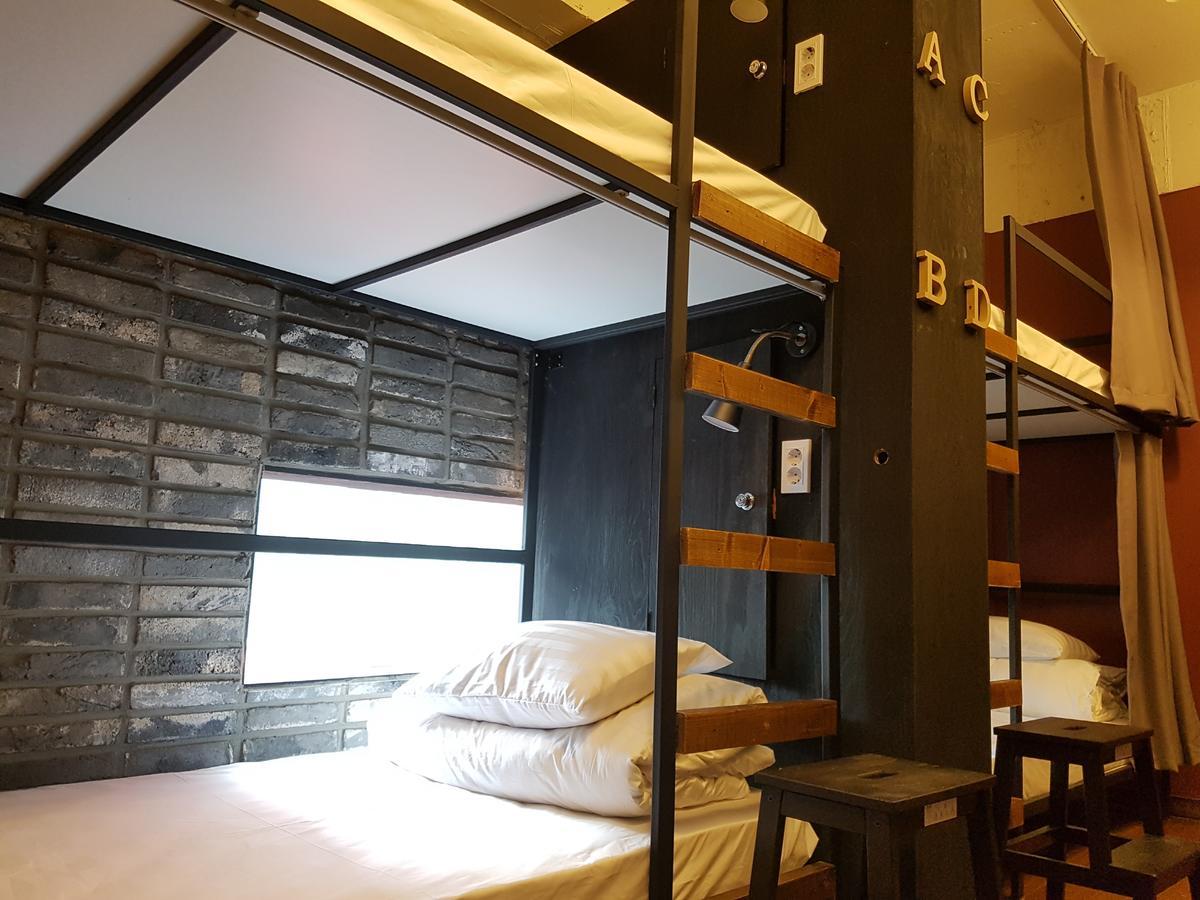 Travel Light Hostel Пусан Номер фото